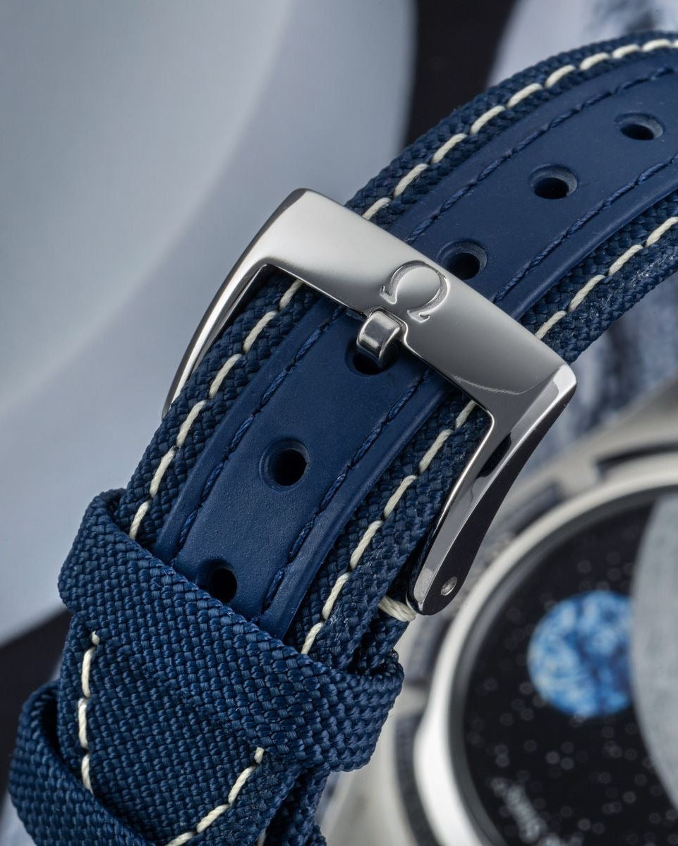 Ômega Speedmaster Silver Snoopy Anniversary Series ( Super clone )